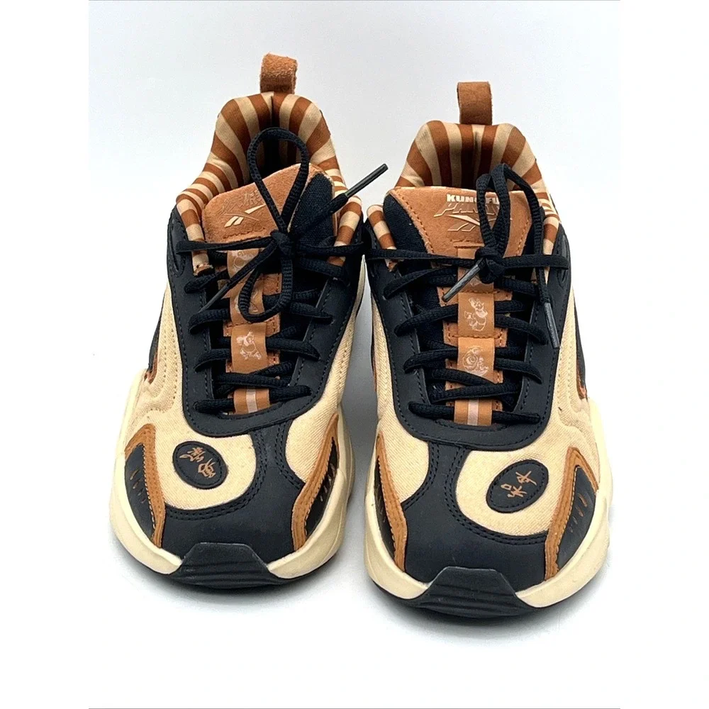 Reebok Kung Fu Panda Vector Runner H02990 Youth 3.5 / Women 5.5 Black Caramel‎